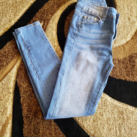 High Rise Jeans - Picture 3 of 5